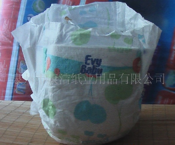 供應嬰兒紙尿褲，尿片，加工貼牌出口