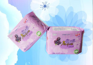 供應多種系列的衛(wèi)生巾自主加工生產(chǎn)線生產(chǎn)衛(wèi)生巾