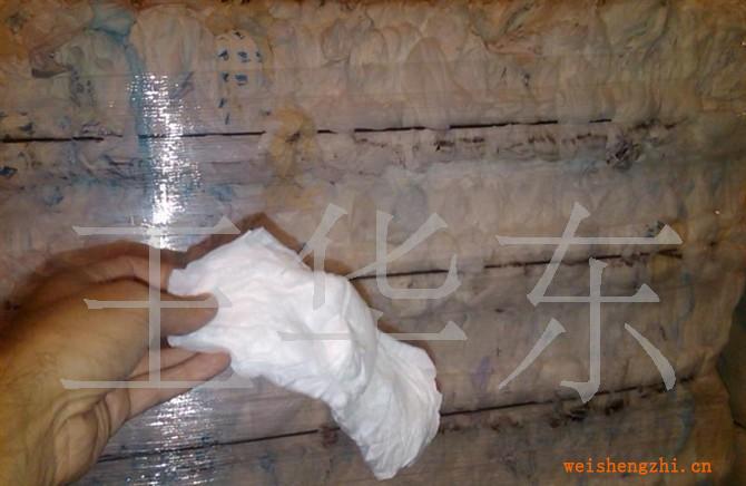 國(guó)外次品成人尿褲用于回收打漿。