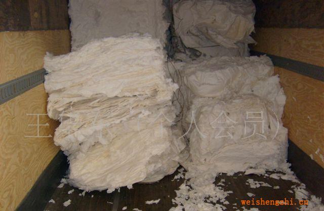 內含大量高分子絨毛漿、木漿、高分子絨毛漿、絨毛漿、木漿棉