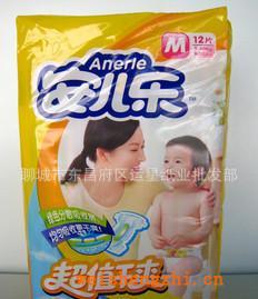 安兒樂嬰兒紙尿褲中號12片一件12包，超值干爽。