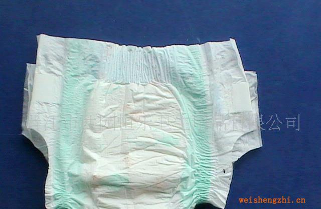 供應低價優等品l紙尿褲誠招各地紙尿褲代理商歡迎來單加工合作