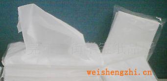 供應抽式紙，紙巾