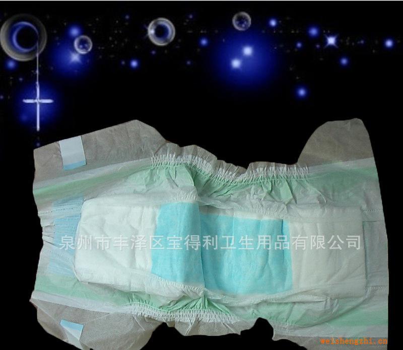【嬰兒用品】廠家供應彈力腰圍防止后漏紙尿褲（圖）