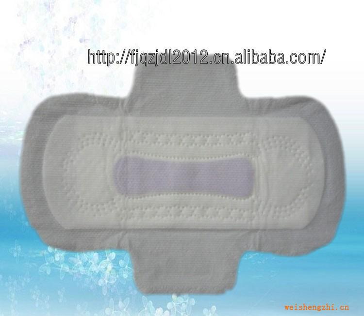 衛(wèi)生巾批發(fā)代理衛(wèi)生巾廠家生產(chǎn)加工代理240MM日用棉柔藍(lán)芯片衛(wèi)生