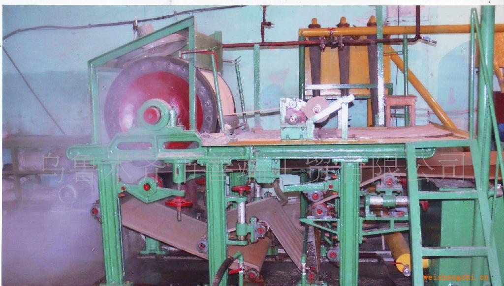 供應新疆小型衛生紙機，微型造紙機，烏魯木齊造紙機，出口造紙機