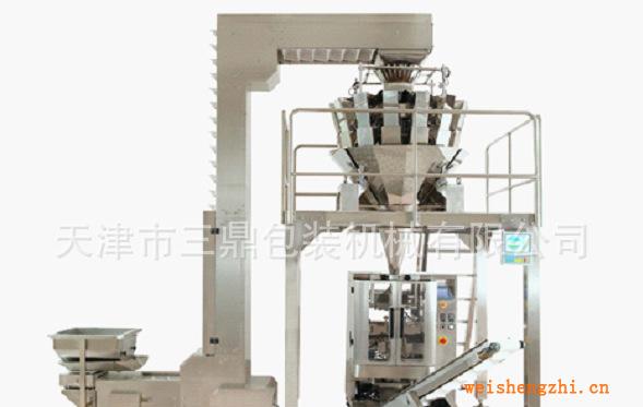 熱銷供應全自動電子稱膨化食品包裝機膨化食品包裝生產線