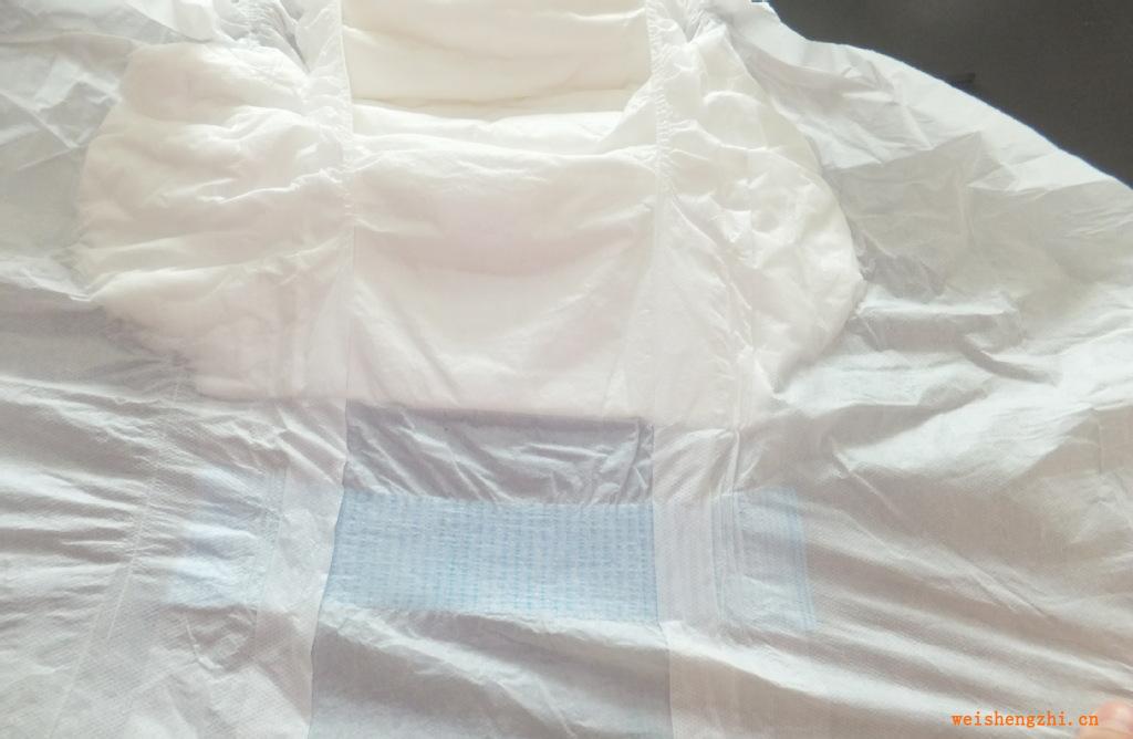專業加工銷售成人紙尿褲超低價批發OEMAdultdiaper