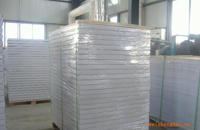 白卡紙，彩卡紙，白板紙