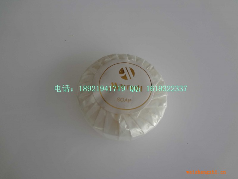 20g圓形香皂，白色珠光膜包裝，燙金不干膠