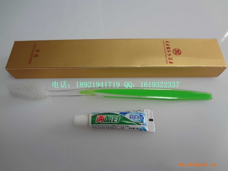 雙色舌頭牙刷，3g兩面針牙膏