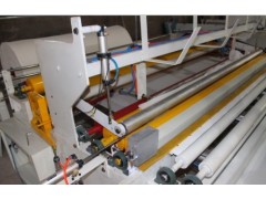 衛(wèi)生紙卷紙機(jī)器