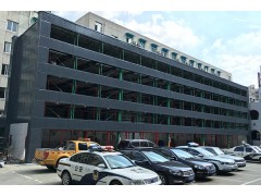 當暴雨來襲，您的愛車如何躲雨？