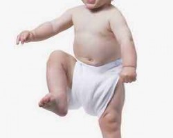 相對于傳統(tǒng)尿布，紙尿褲有哪些優(yōu)點！