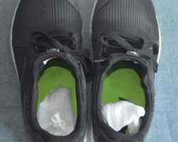 衛生紙也能除鞋臭？