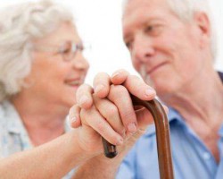 成人紙尿褲怎么穿以及適用的人群！