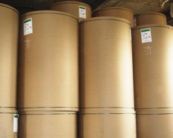 原材料緊缺 明年原紙價格何去何從