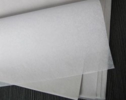 公路免通行費時間延長利好造紙產業鏈 玖龍紙業升逾7%領漲紙業股