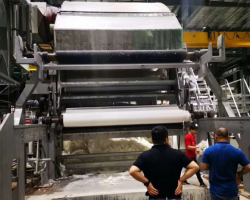 國內(nèi)首臺靴壓生活用紙機在浙江弘安紙業(yè)有限公司投產(chǎn)