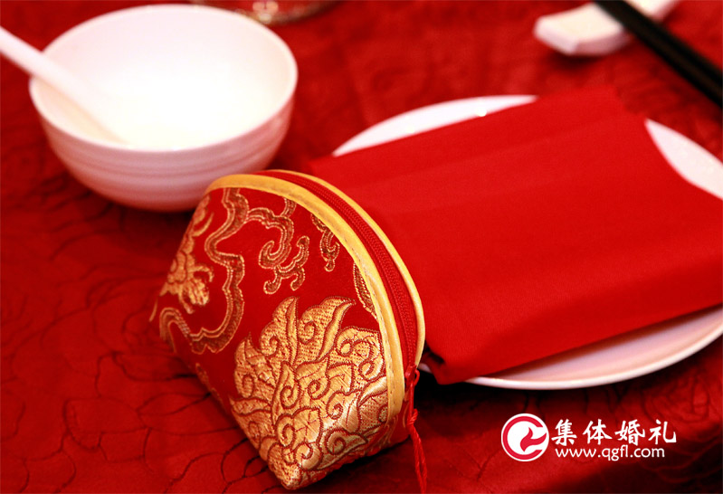 2017年2月27日皇家中式集體婚禮拜堂和洞房的典故