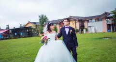 麗江個(gè)人草坪婚禮策劃：雪山酷愛(ài)1